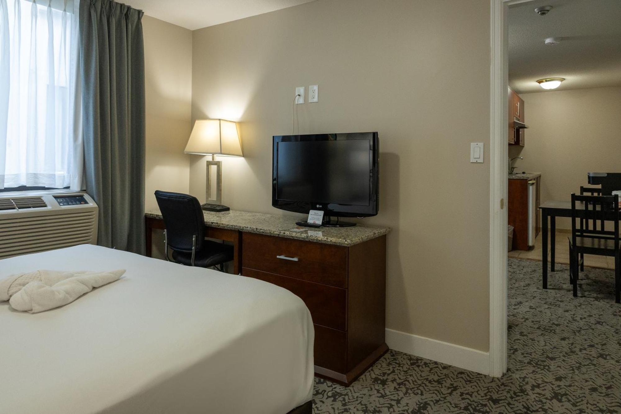 Quality Inn & Suites (Adults Only) Vancouver Kültér fotó