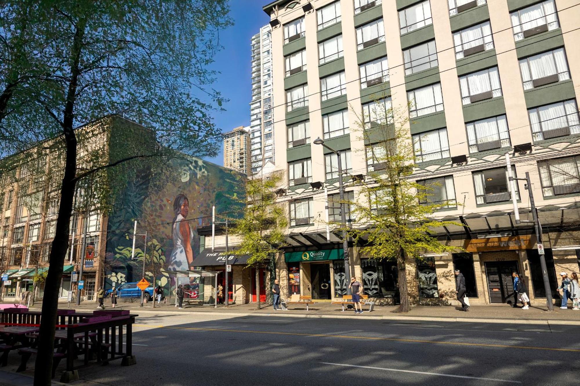 Quality Inn & Suites (Adults Only) Vancouver Kültér fotó