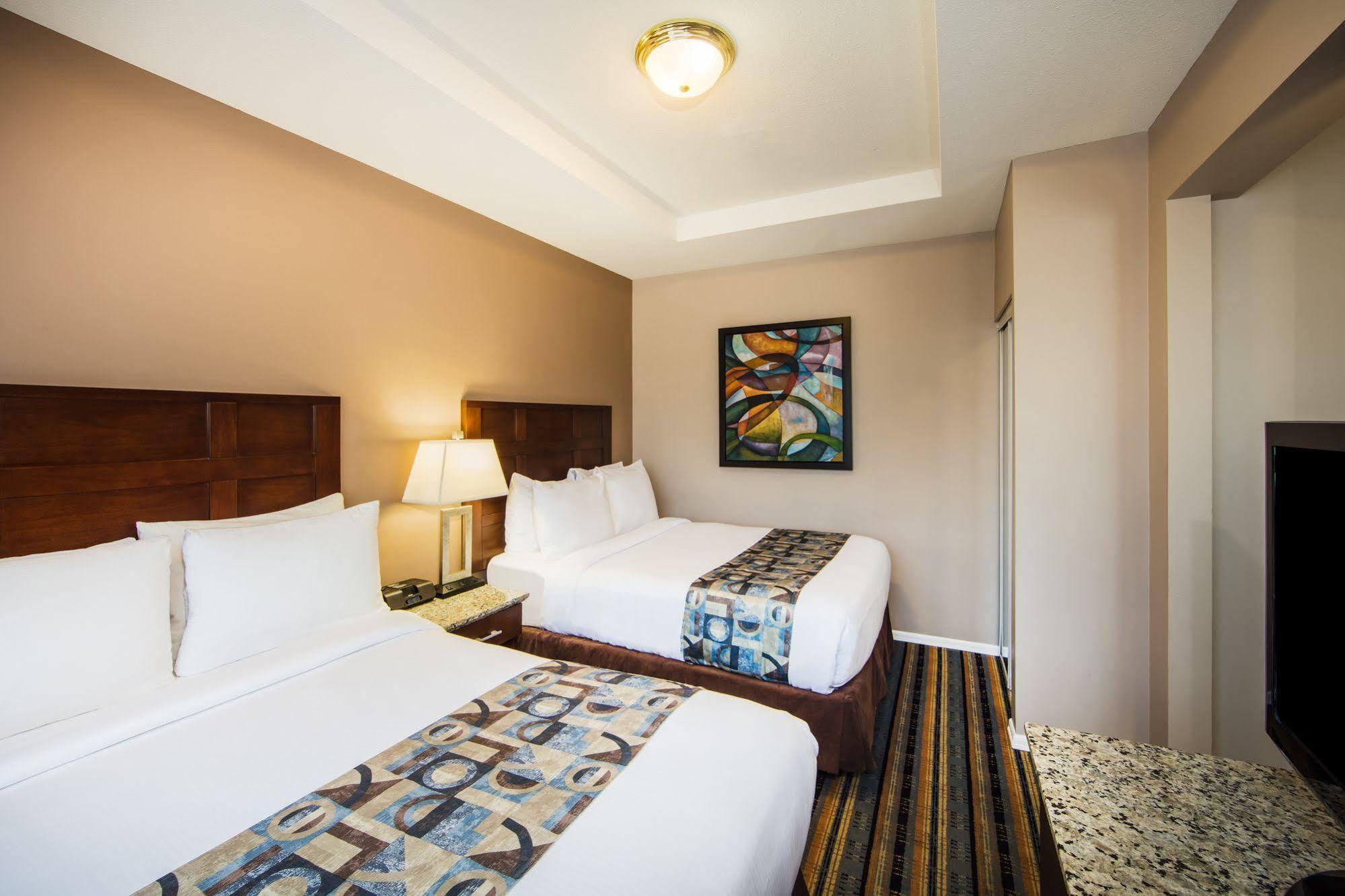Quality Inn & Suites (Adults Only) Vancouver Kültér fotó